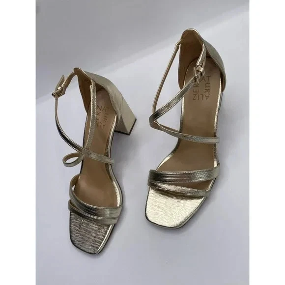 Sandalias de vestir Naturalizer Tiff tacón bloque tiras doradas talla 10,5 nuevas con etiquetas Foto 4 de 4