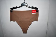SPANX Undie-tectable Smoothing Thong in Cafe Au Lait SIZE: LG SP0115 NWT