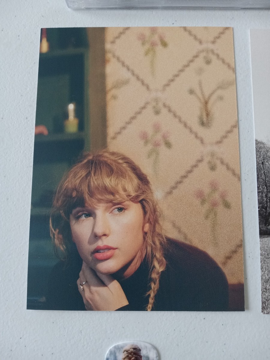 Taylor Swift folklore サイン(ハート行き)入り Taylor Swift folklore サインハート行き入り HAND SIGNED