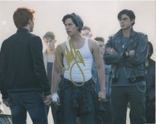 Cole Sprouse Riverdale Autographed Signed 8x10 Photo COA J22
