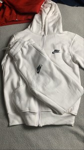 nike tracksuit women