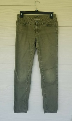 Prana Green Pants Womens size 0/25 Kara 