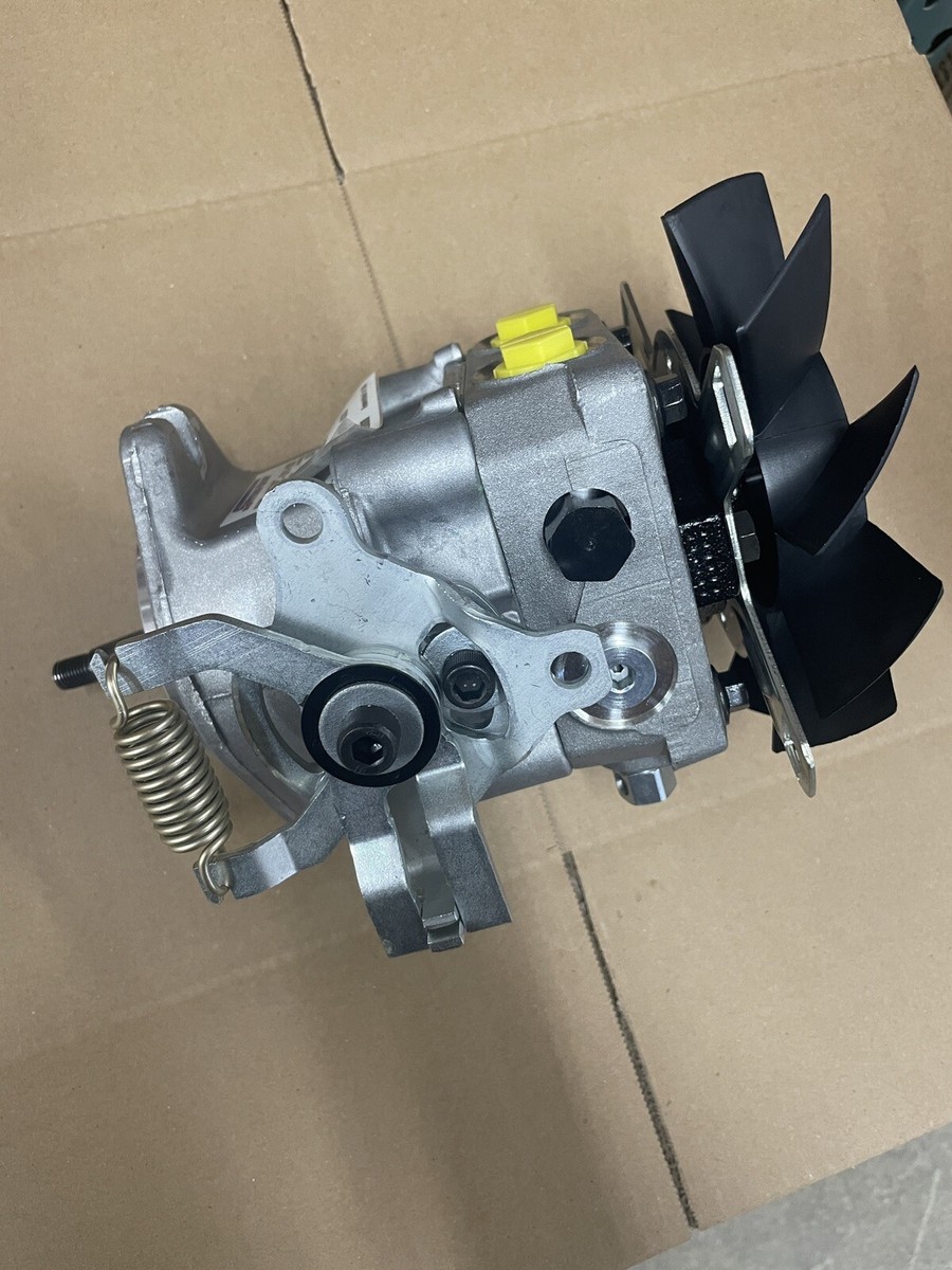 RH HYDRO PUMP BDP-12 PK-5HCC-GG1B - Fits Many Cub Cadet Tank