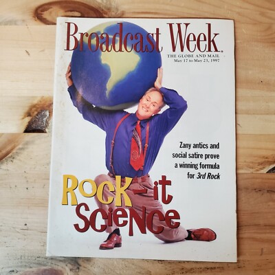May 1997  ''3rd ROCK FROM THE SUN'' JOHN LITHGOW cover, BROADCAST WEEK Globe Mail