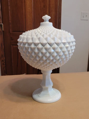 Vintage Westmoreland Milk Glass Sawtooth Diamond Covered Candy Dish Compote