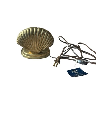 Vintage Clam Shell Brass TV Light Lamp Art Deco MCM 5" High W Box By Mario Brand - Picture 2 of 14