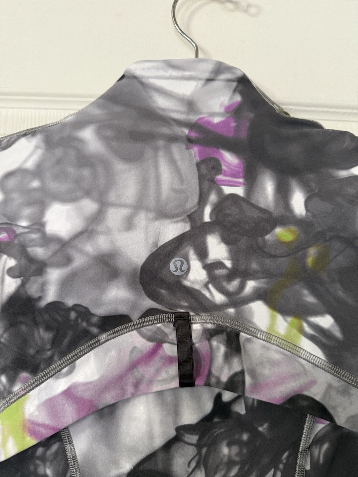 Lululemon Throwback Print Define Jacket *Nulu Uni… - image 8