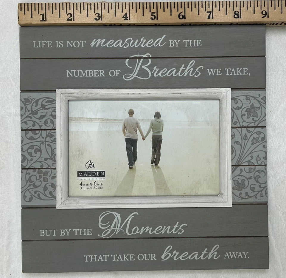 Malden Inspirational Rustic Wood Plank Photo Frame 4x6 Photo - Image 3 of 4