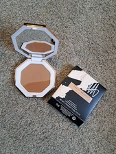 Fenty Beauty Sun Stalk'r Instant Warmth Bronzer #04 Island Ting*NEW IN BOX*