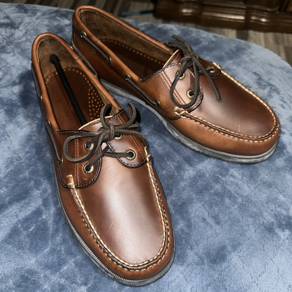 L.L.Bean Boat Shoes Men’s 9.5 D Brown Leather Moc Toe Lace Up Casual Comfort Murphy in the Lou Boat Shoe in Brown Premium Full Grain  main image 4