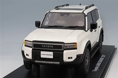 Preços baixos em Escala 1:18 Toyota Land Cruiser Fabricação