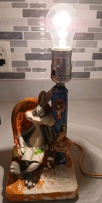 Vintage Bugs Bunny Small Lamp No Shade,needs Repainted