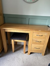 Solid Medium Oak Dressing table/Desk and Stool Set