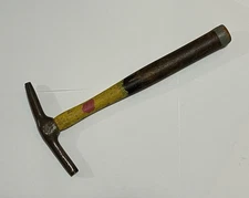 GW Mount Vintage Brass Auto Upholstery Magnetic Tack Hammer  USA