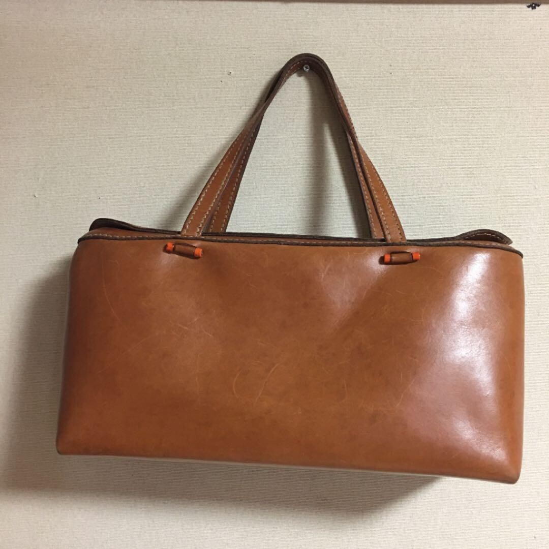 HENRI CUIR ブローチ HENRY CUIR Brow tote bag Leather (W36.0H18.5in) Used Very