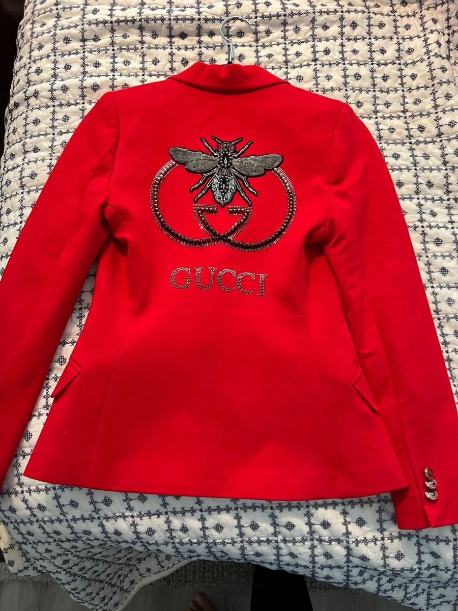 Red Gucci blazer Jacket with gorgeous Bee appliqué, XS Red Gucci blazer Jacket with gorgeous Bee appliqué, XS