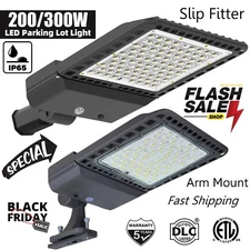 200/300W LED Parking Lot Light with Dusk-to-Dawn Photocell Commercial Area Light