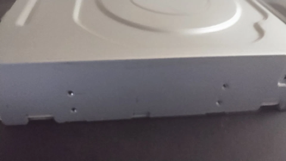 {HP} SATA DVD/CD ReWritable Drive {DH-16ABLH-HT2} - Image 4 of 4