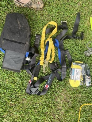 Safety Gear Harnesses And Harness Rope Etc.