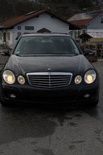 Mercedes-Benz W211 E211