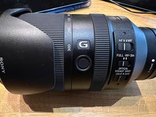 SONY 70-300 f/4.5-5.6 G OSS LENS - VERY G00D