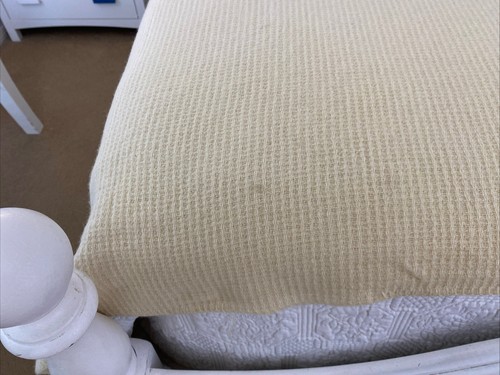 Creswick Cream Lightweight Pure Aussie Alpaca Wool Queen Blanket 250 cm x 225 cm - Picture 8 of 19