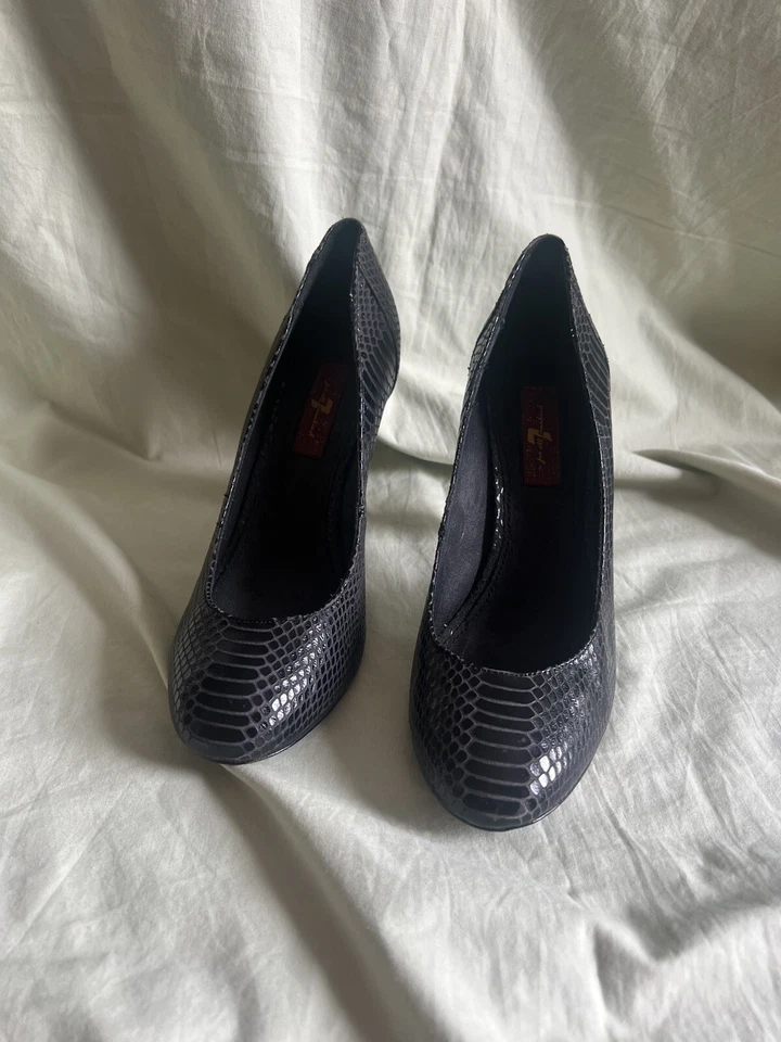 Salto 7 For All Mankind tamanho 7.5 couro slip on 4” #T2 - Imagem 2 de 4