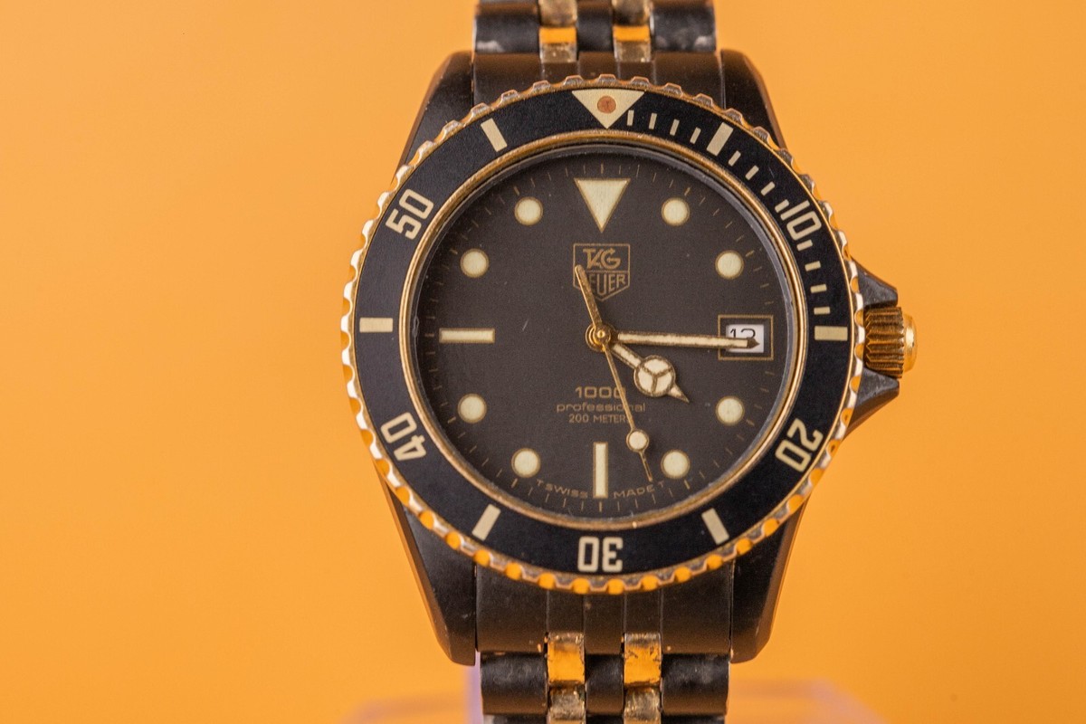 HEUER 1000 PROFESSIONAL 2OOM QUARTZ 時計 HEUER 1000 Professional Quartz 980.020 - Chrono Collect