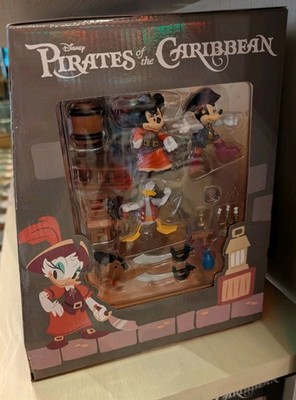 Disney Parks Pirates of the Caribbean Mickey Mouse Pirate Ship