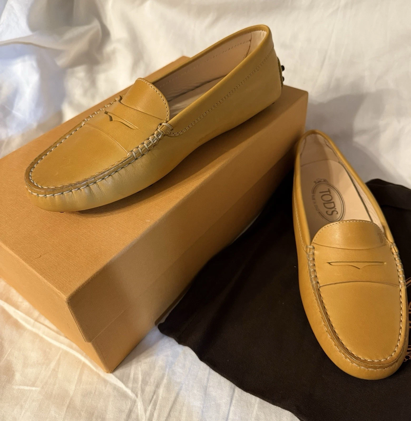 Scarpe da guida Tod’s da donna taglia 36 US 5 5 Butterscotch in pelle gialla nuove