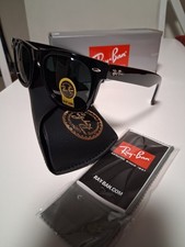 Ray-Ban Men's Wayfarer Sunglasses Black Plastic Frame Green G-15 Glass Lens