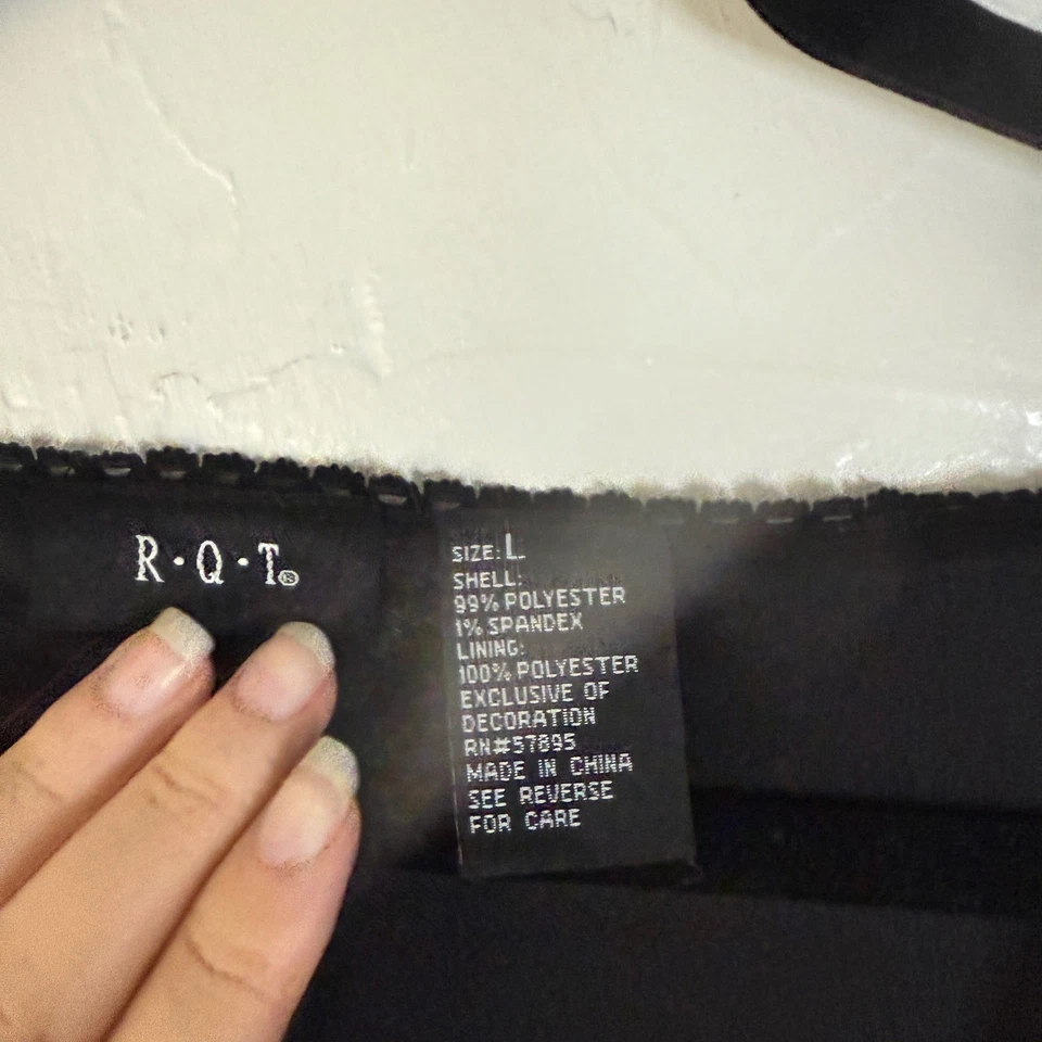 Blusa Top RQT Y2k Negra Sin Mangas Adornada Cuello Cuadrado L Babydoll Grunge Foto 4 de 4