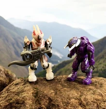HALO Mega Bloks Covenant White Ultra Elite & Purple Ascetic Figure Armory Pack