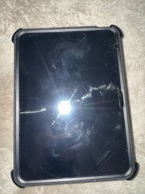 Apple iPad 11'' A16 WiFi/Cellular Silver 128GB A3355 MD7F4LL/A With Otterbox