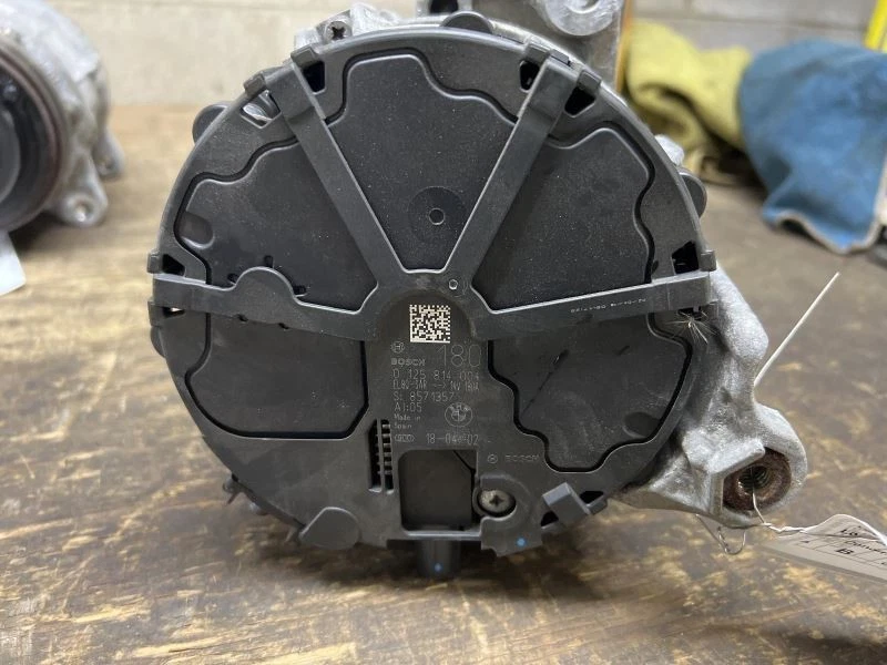 Alternador 180 amperios con calentador de cuello compatible con 17-20 BMW 440i 743423 Foto 2 de 4