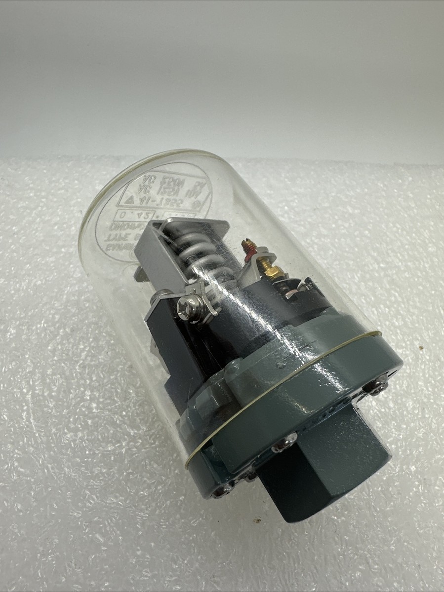 swa品です。 Sanwa Denki SPS-8T Pressure Switch On .42/off .30**NOS** | eBay