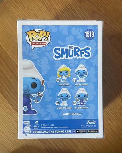Funko Pop! The SMURFS Classic HANDY SMURF Figure #1519 w/ Smurfs Adult Socks NEW - Picture 4 of 8