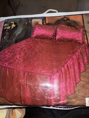 Loren Jacquard Satin Queen Bedspread With 2 Pillow Shams Vintage