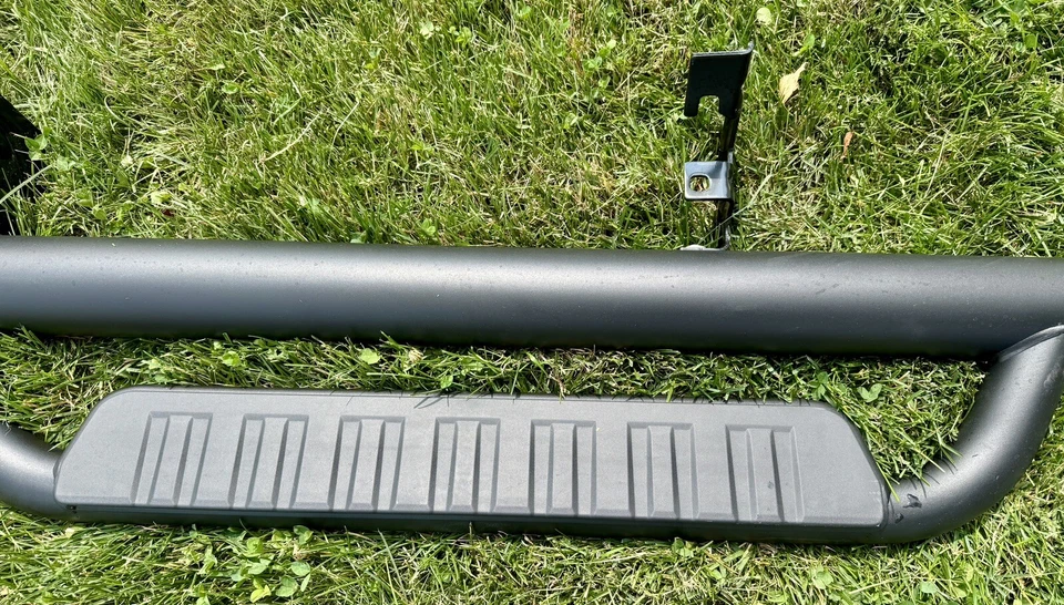 Оригинальный черный подножка GM Asst 2015-2019 Chevrolet Colorado 22929610 LHS со стороны водителя - Изображение 3 из 4