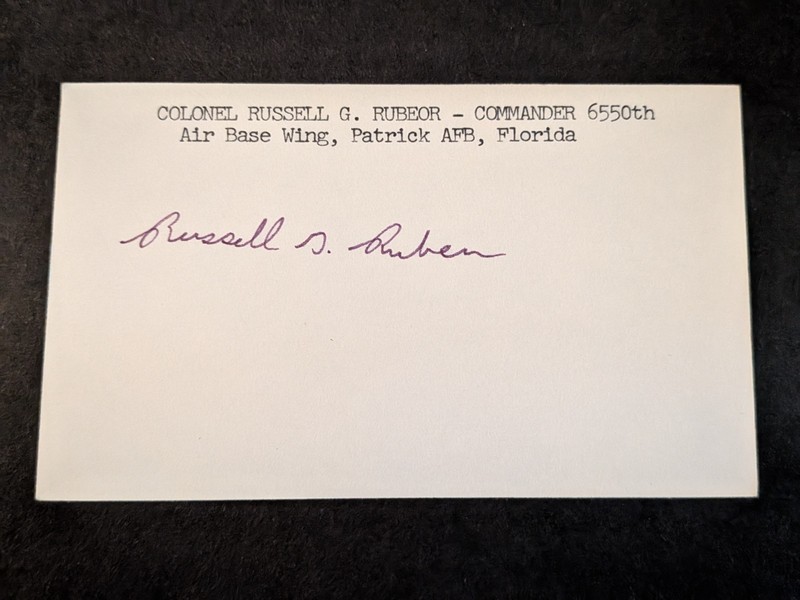 Russell G. Rubeor (d. 2010) Signed Index Card - Vietnam Vet - Air Force