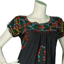 Vintage Hand Embroidered Oaxacan Mexican Floral Caftan Bohemian Boho Dress M