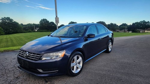2015 Volkswagen Passat SE