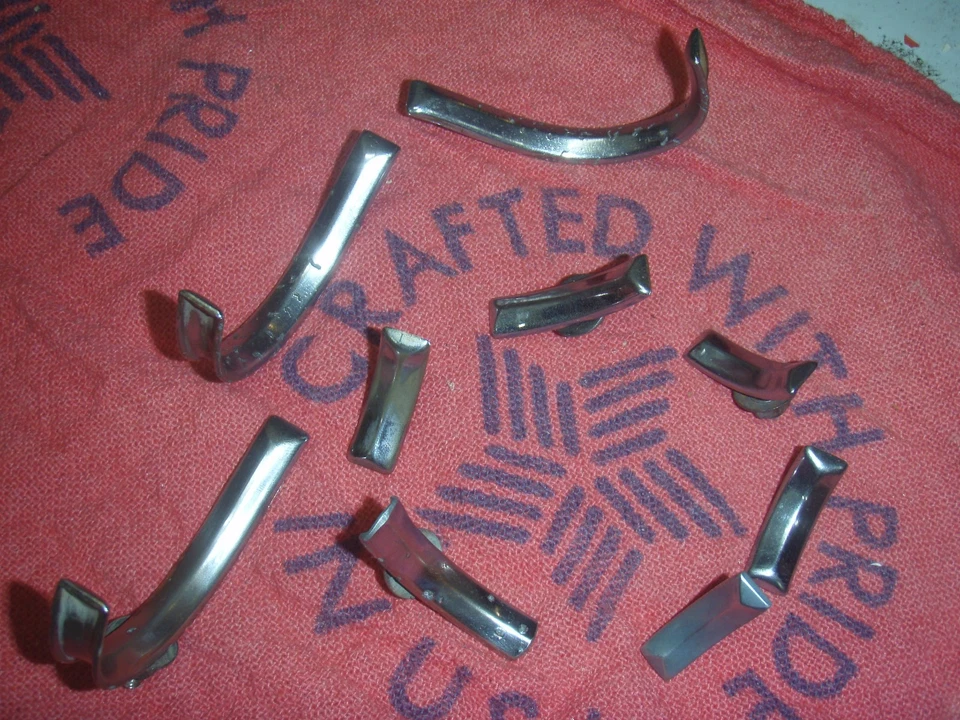 Bonneville 1958 Pontiac 58 Star Chief pequeño divisor de pintura moldura luz de respaldo 58 Foto 3 de 4