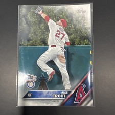 Topps 2016 Mike Trout #1 Angels MLB Baseball Card Base Set