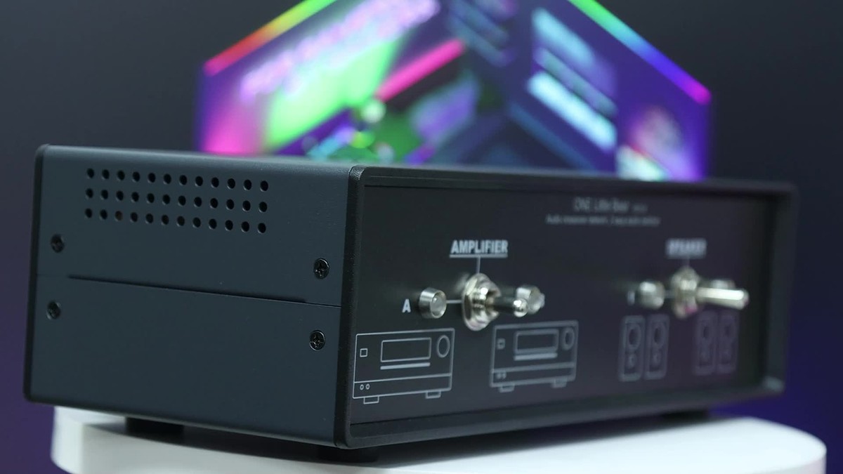 Douk Audio 3 IN 3 OUT Stereo XLR Balanced Audio Switcher Box Manual
