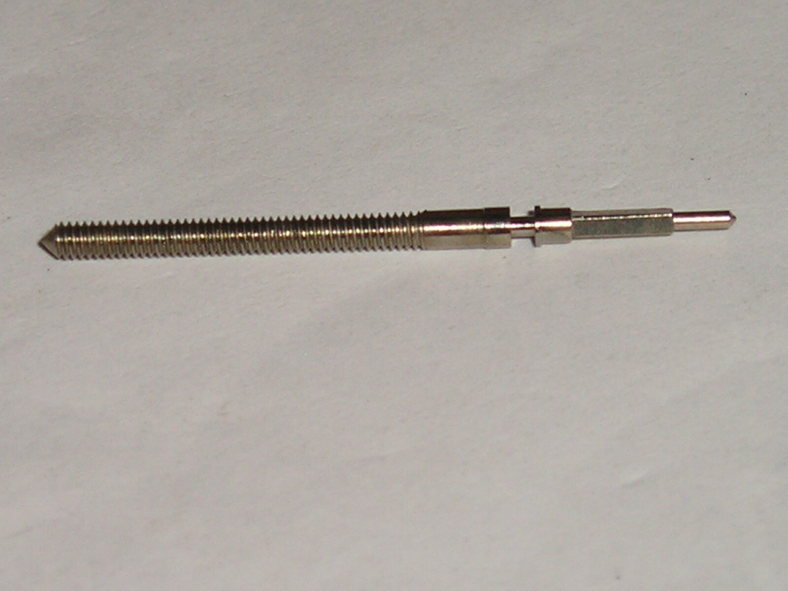 Tige De Remontoir Eterna Pour Mouvements 1406/1407/1436/1444 - Neuf De Stock (ancien Stock)