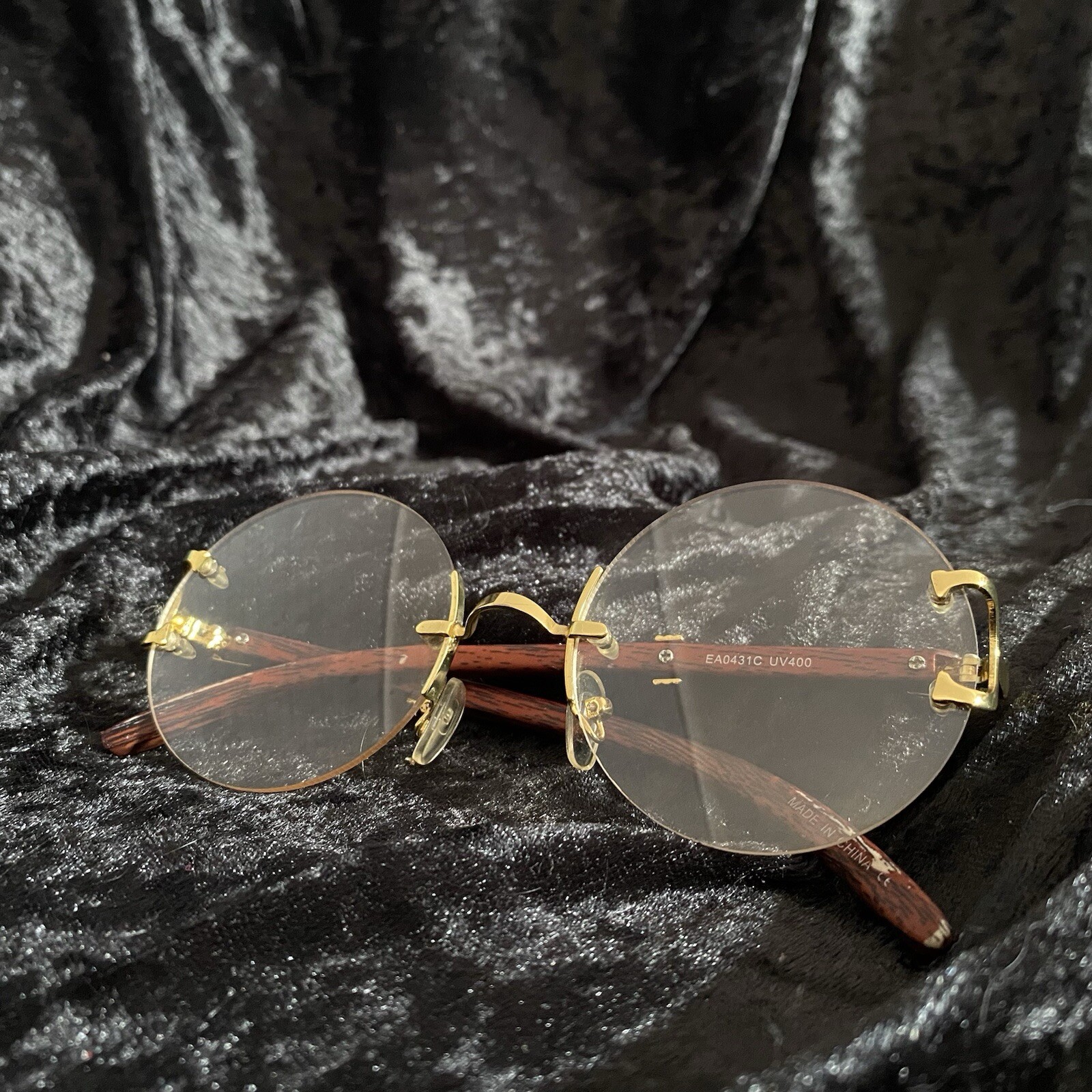 Circle Translucent Glasses - image 2