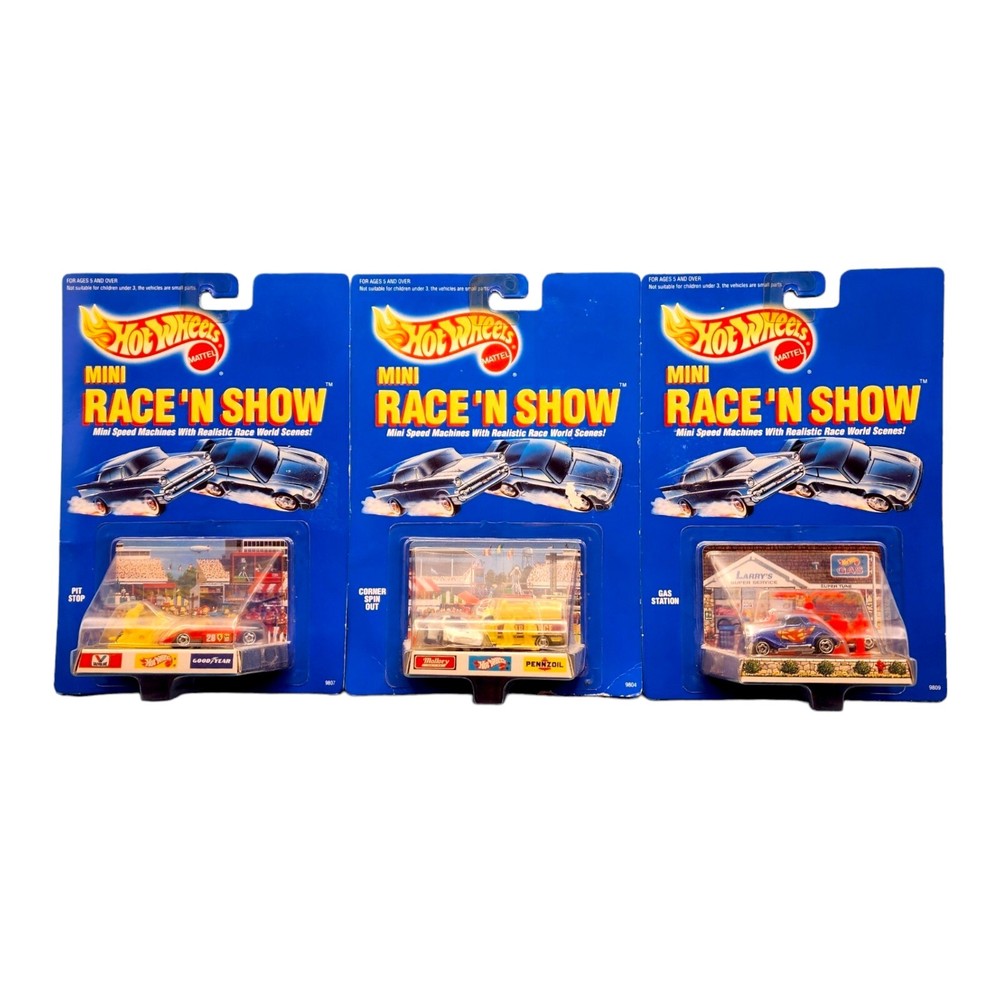 Hot Wheels Race 'N Show Mini 1989 Gas Station Cprner Spin Out Pit Stop Lot of 3