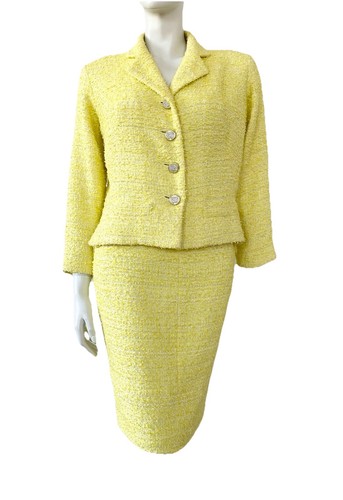 Bright CHANEL Lemon Yellow PASTEL Cruise Resort 2012 Tweed Skirt Suit RUNWAY ! - Picture 5 of 22
