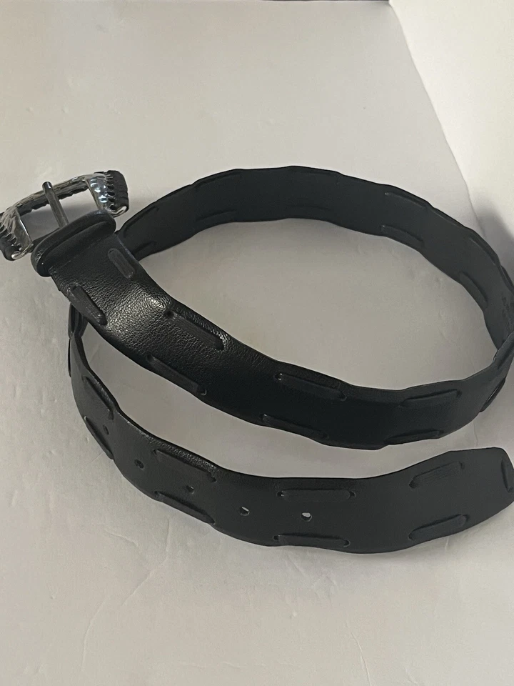 Cinturón CARLISLE Cuero Genuino con Hebilla Tono Plateado Hecho en Italia (Talla S) Foto 2 de 4